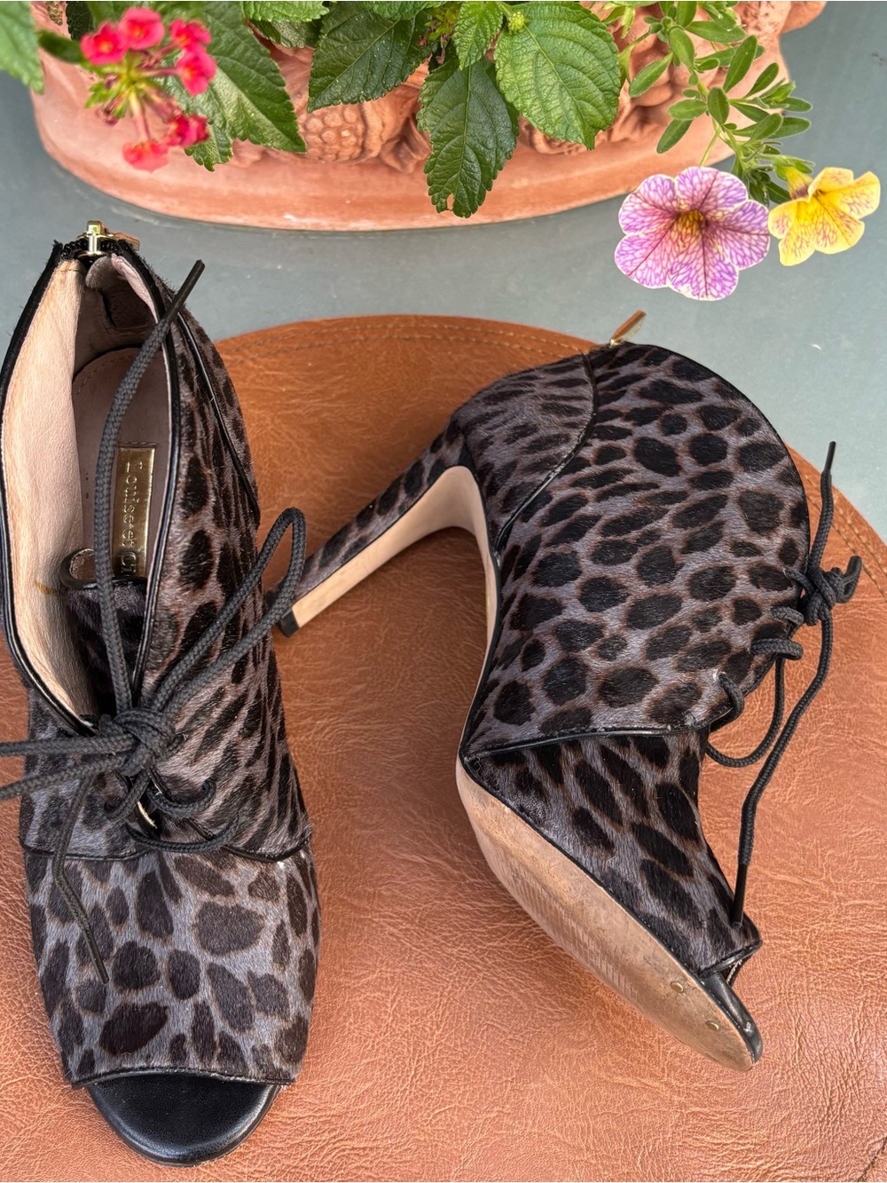 Louise Et Cic Calfskin Peeptoe Teels Euc
